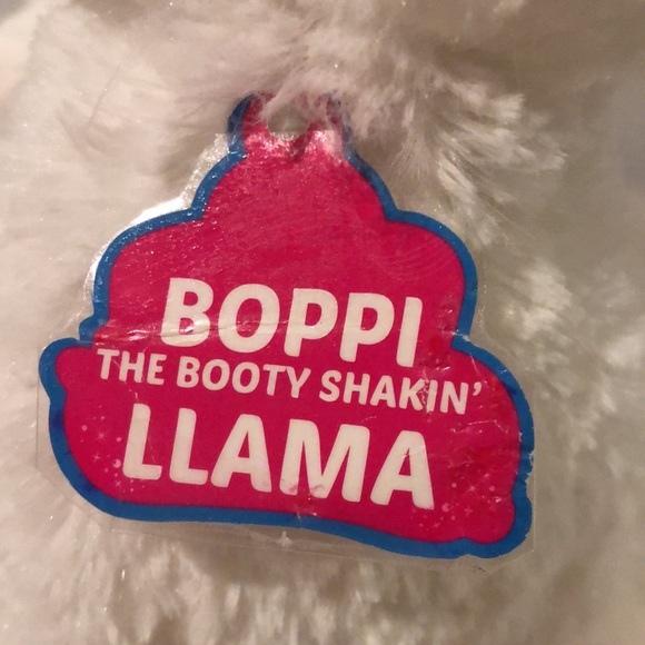 Boppi the Booty Shakin’ Llama by Zuru Pets Alive - Picture 6 of 11